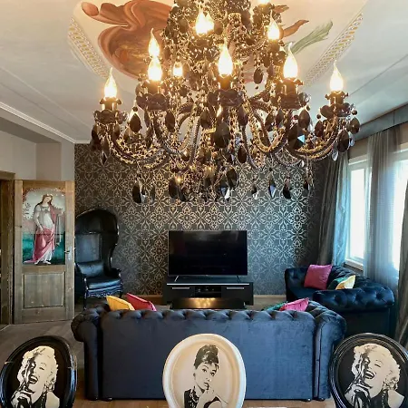 Ah Luxury Pribinova Apartmán *